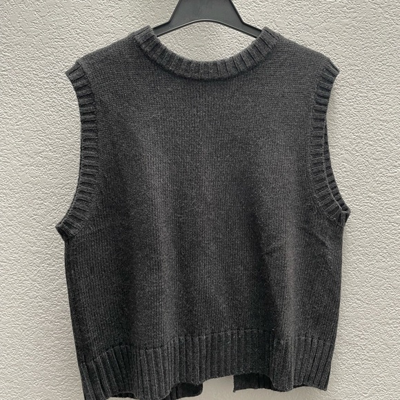 Tie-Back Charcoal Knit Vest - Picture 1 of 3
